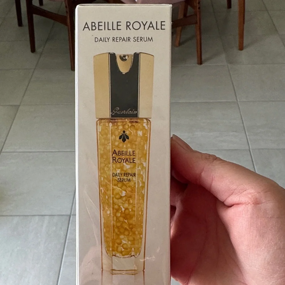 Guerlain Abeille Royale Daily Repair Serum NWT